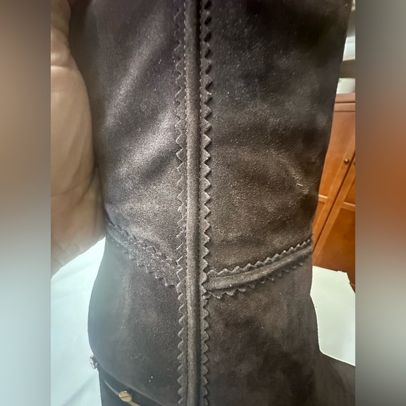 Veronica Beard PRISTINE Glendale suede clog boot Sz 7 espresso color gold rivets - Picture 11 of 16